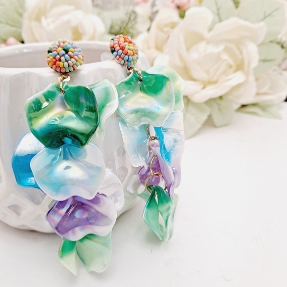 💖 2/$30 Colorful Resin Dangle Earrings Green blue Beaded Drop boho Statement - Picture 11 of 11
